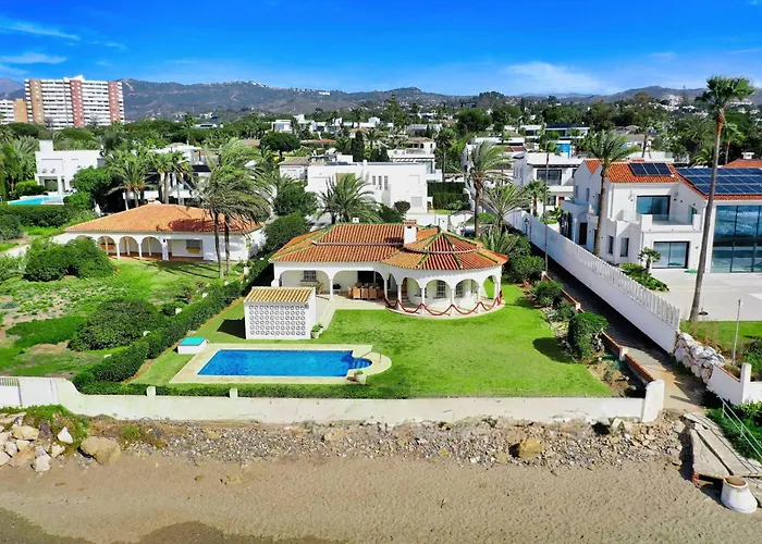 Villa 1100 Beachfront First Line