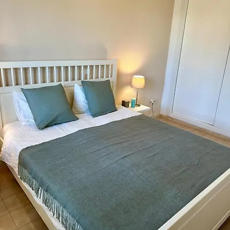 1100 Beachfront First Line Βίλα *