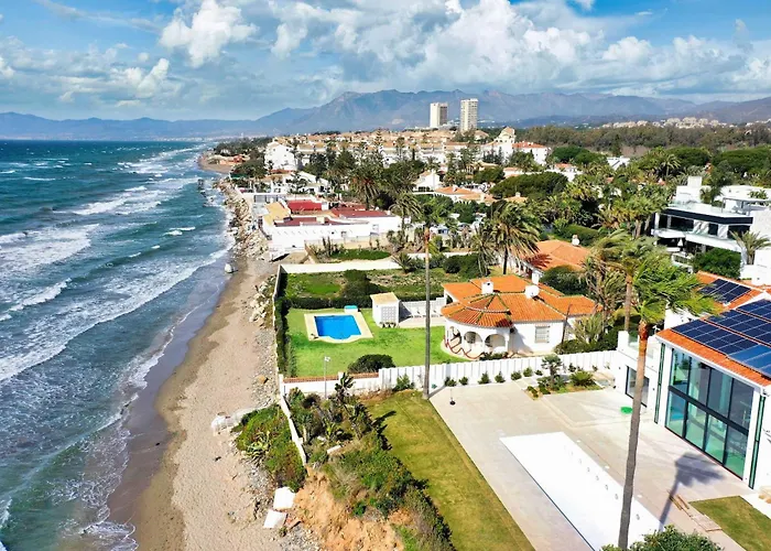 빌라 1100 Beachfront First Line *