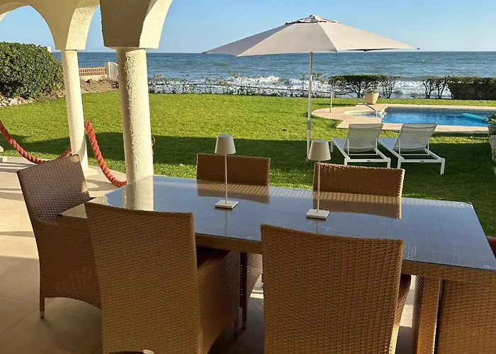 1100 Beachfront First Line * 마르베야